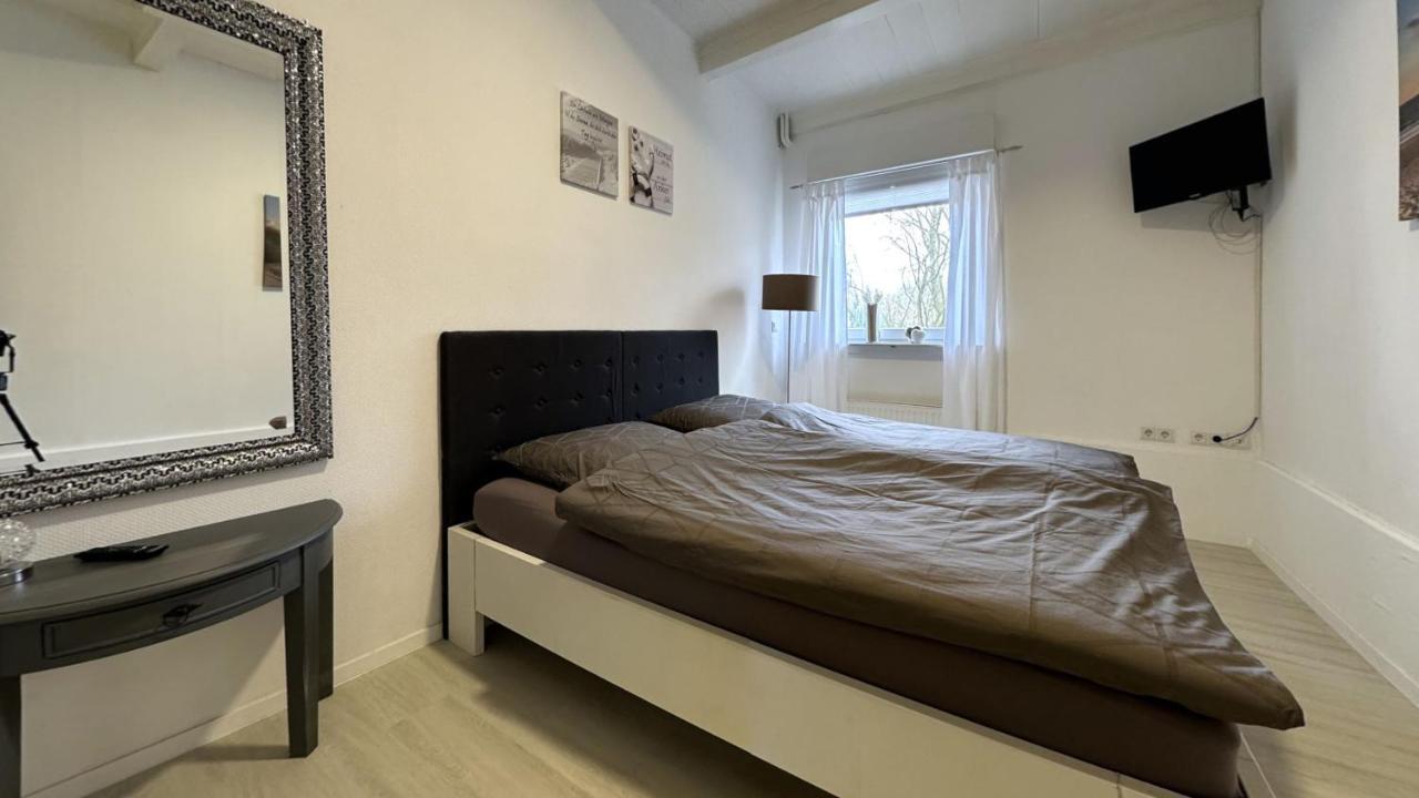 Huus An'T Doerpsdiek Krummhörn Esterno foto